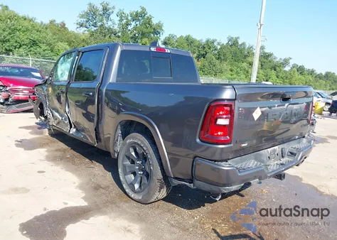 2025 Ram 1500 Big Horn 4X4 5'7 Box z USA, uszkodzony, nr VIN 1C6SRFFP7SN640709